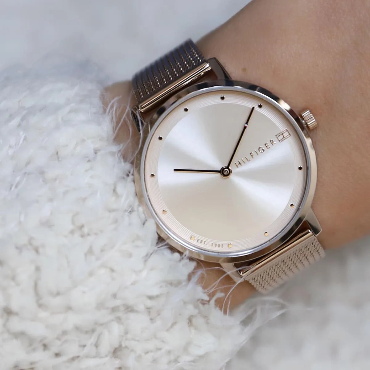 Tommy Hilfiger Mesh Carnation Gold Ladies Slim Watch - 1782150