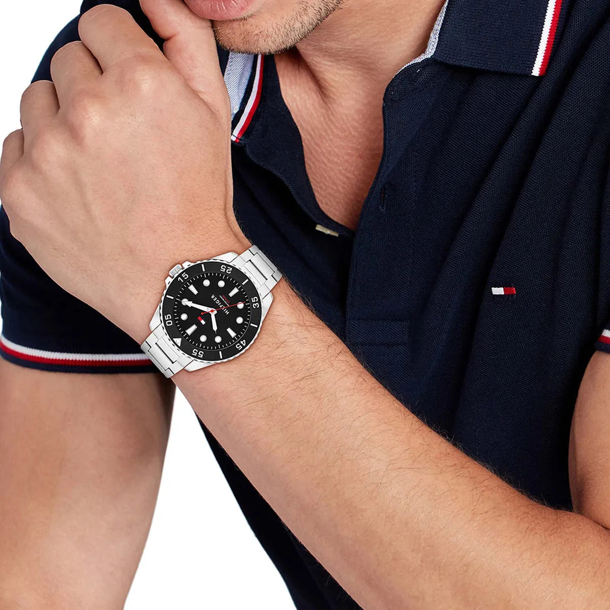 Tommy Hilfiger Oceanic Diver 42mm worn on wrist with black dial visible
