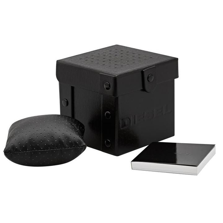 Diesel Big Daddy combo pack with black presentation box and cushion case included
