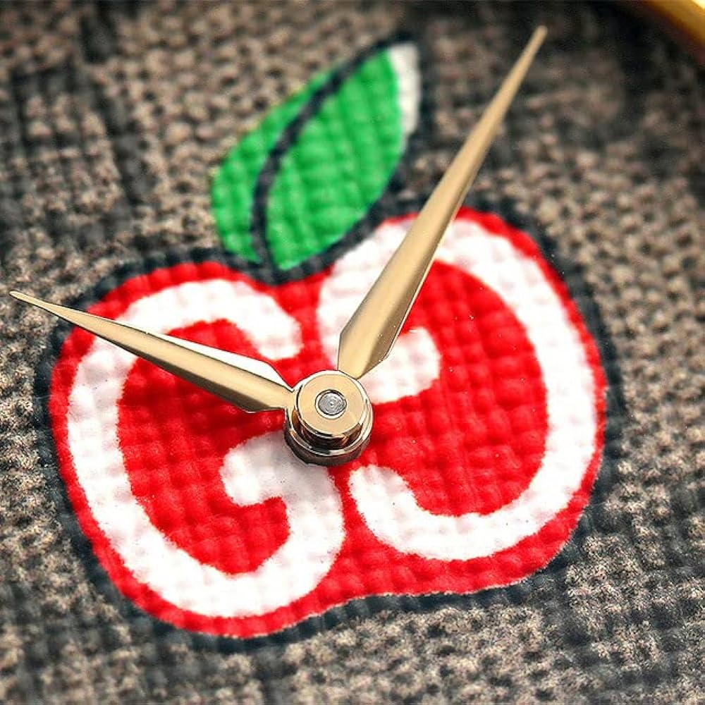 Gucci Watch G-Timeless GG Pomme 38mm YA1264158
