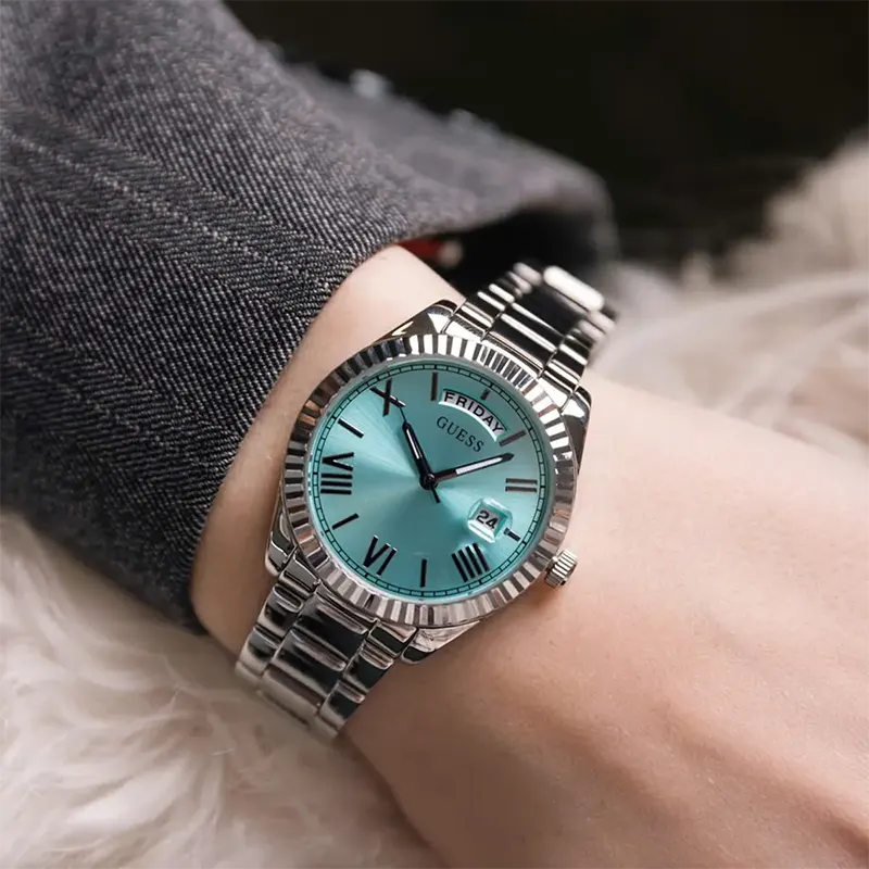 GUESS Analog Women's Watch - GW0308L4