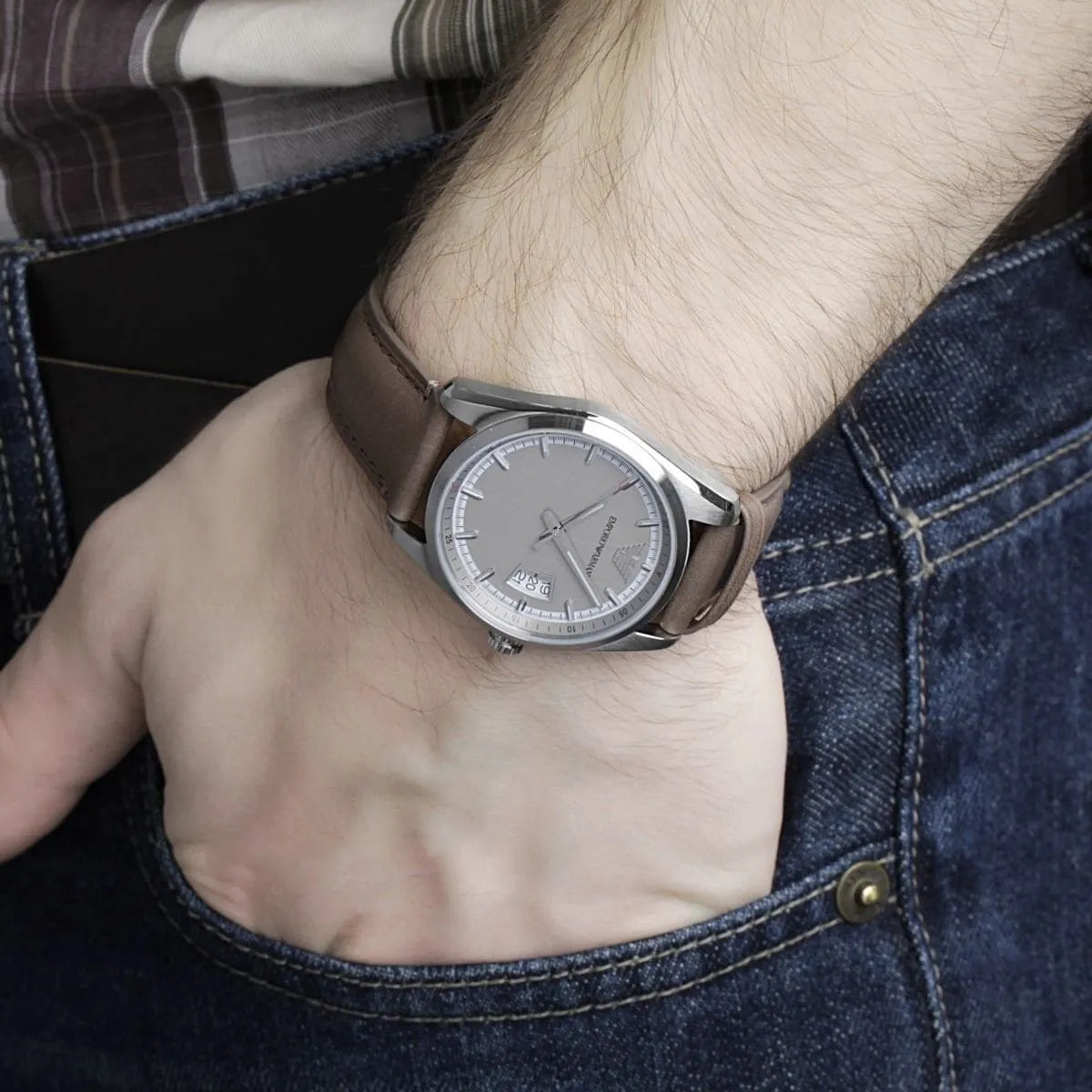 Emporio Armani SPORTIVO AR6016 on male wrist with casual clothing