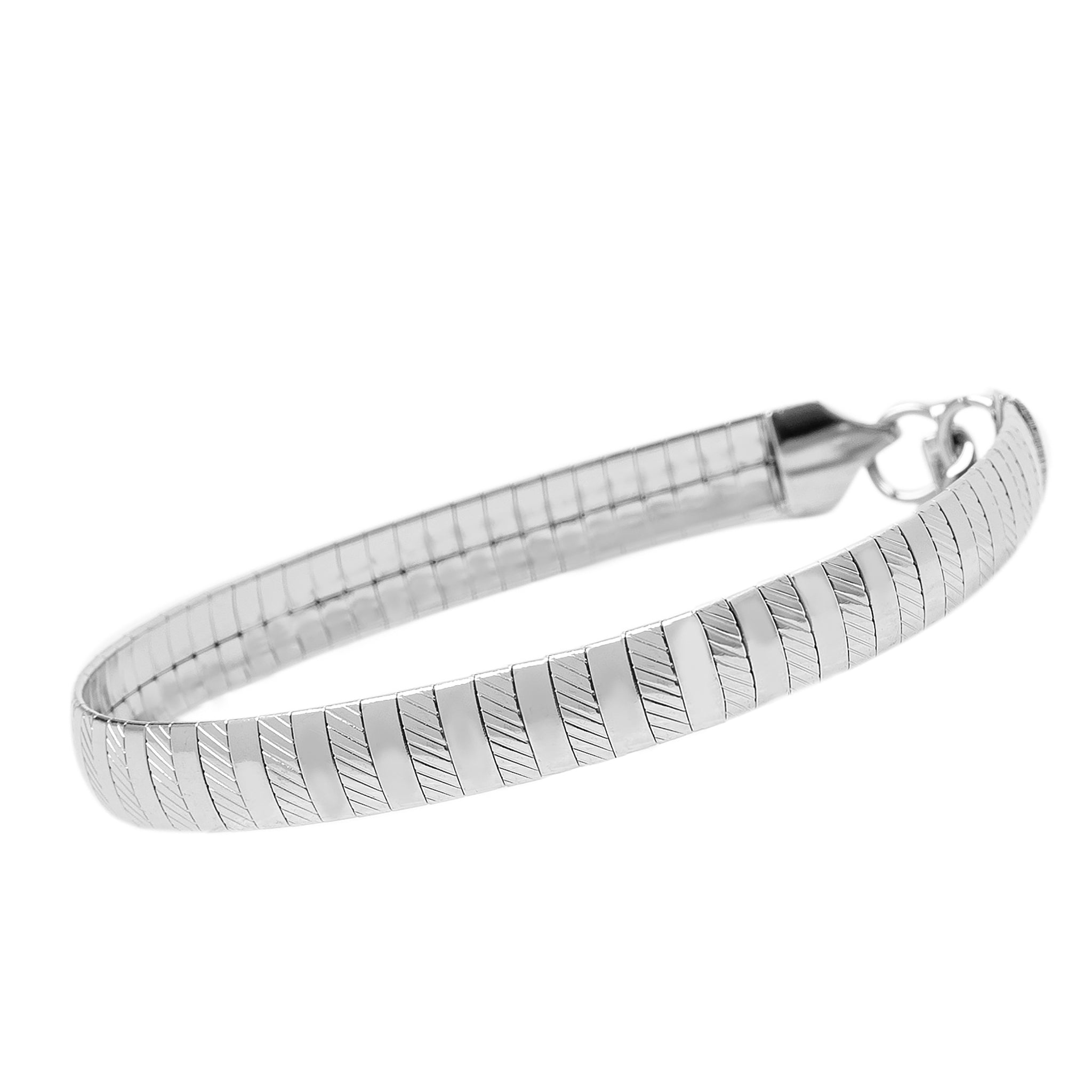 Side view of Big Daddy 8MM silver steel omega bracelet showing textured links