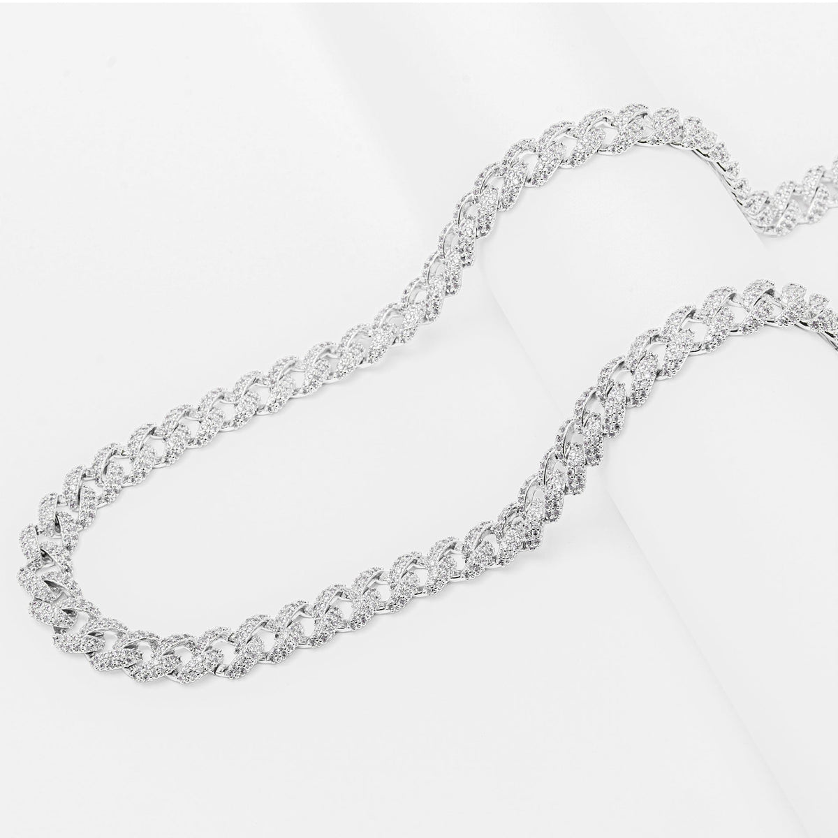Full view of Big Daddy 9MM iced-out diamond Cuban chain laid flat