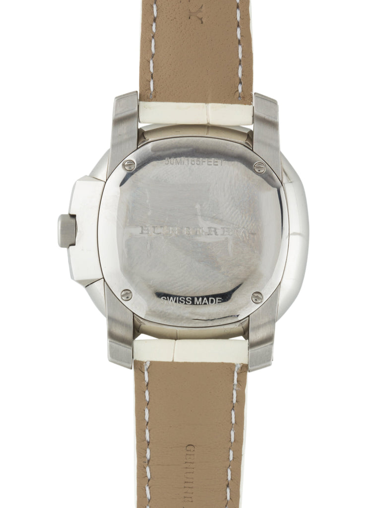 Burberry Britain BBY1800 caseback showing Swiss Made marking and metal engravings