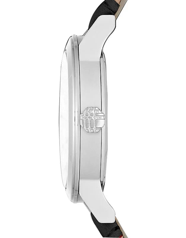 Burberry The City BU9150 side profile showing case thickness and Haymarket check strap
