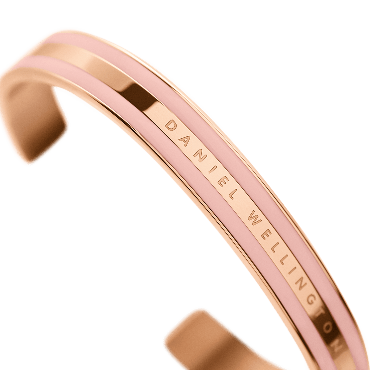 Side view of Daniel Wellington bracelet showing strap detail