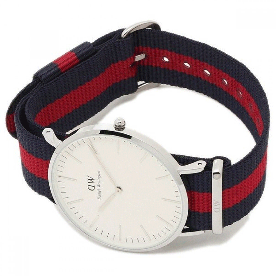 Daniel Wellington Oxford 40mm watch on wrist with navy and red striped NATO strap