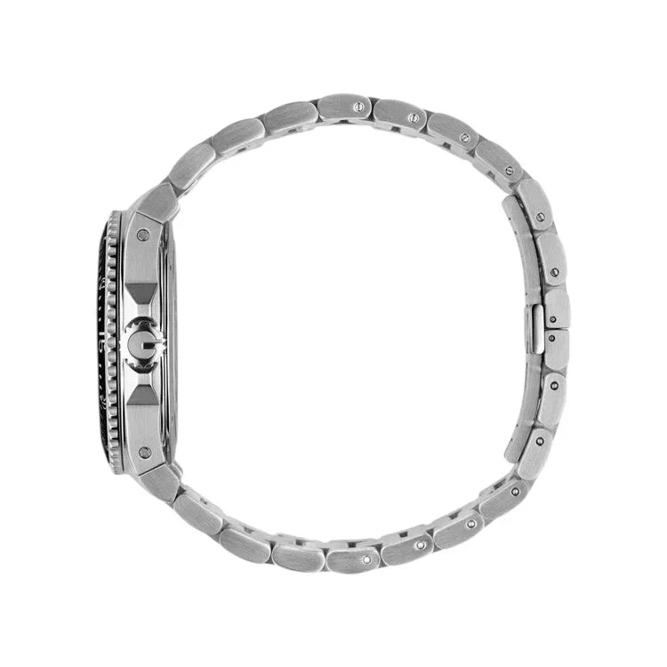 Gucci Dive YA136301 stainless steel bracelet viewed from above