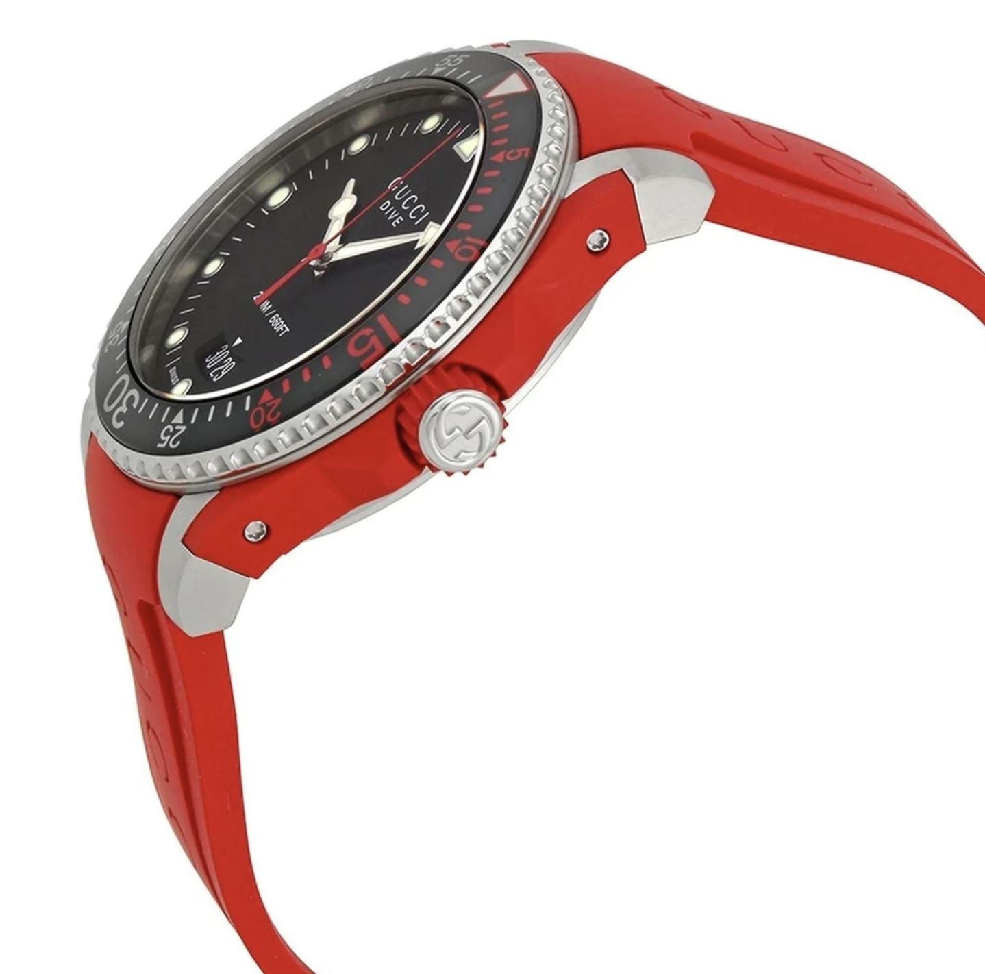 Gucci Dive watch side profile with red rubber strap and stainless steel case