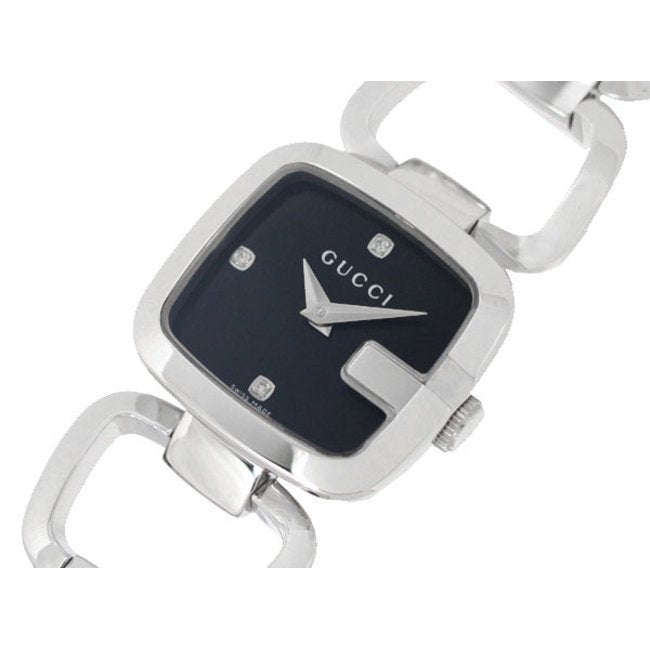 Gucci YA125509 angled view of watch with black dial and stainless steel band