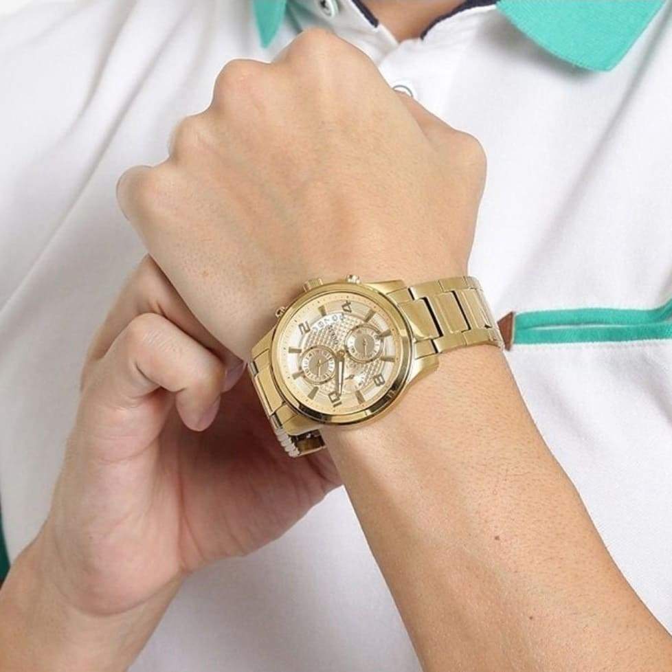 Guess Analog Men's Watch W0075G5