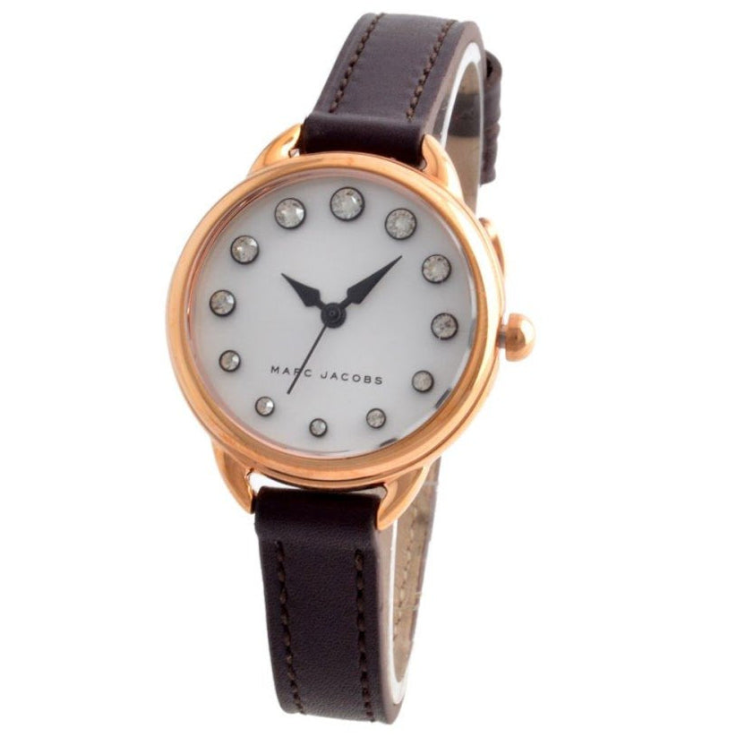 Marc Jacobs MJ1481 three-quarter view showing rose gold case and burgundy strap