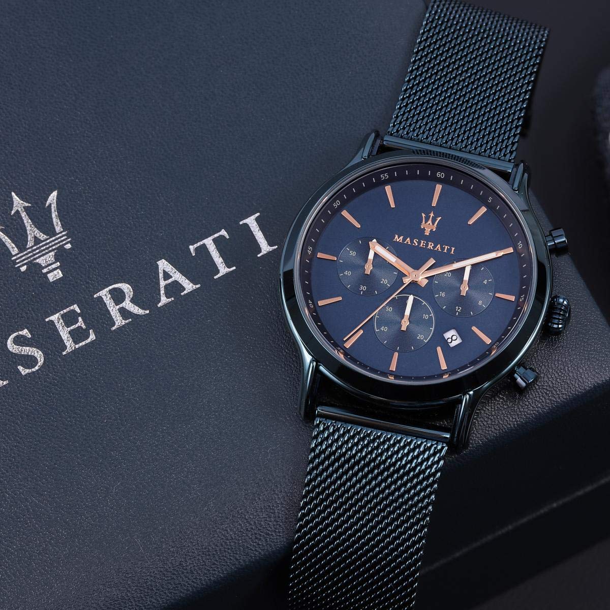 Maserati Epoca watch with packaging display