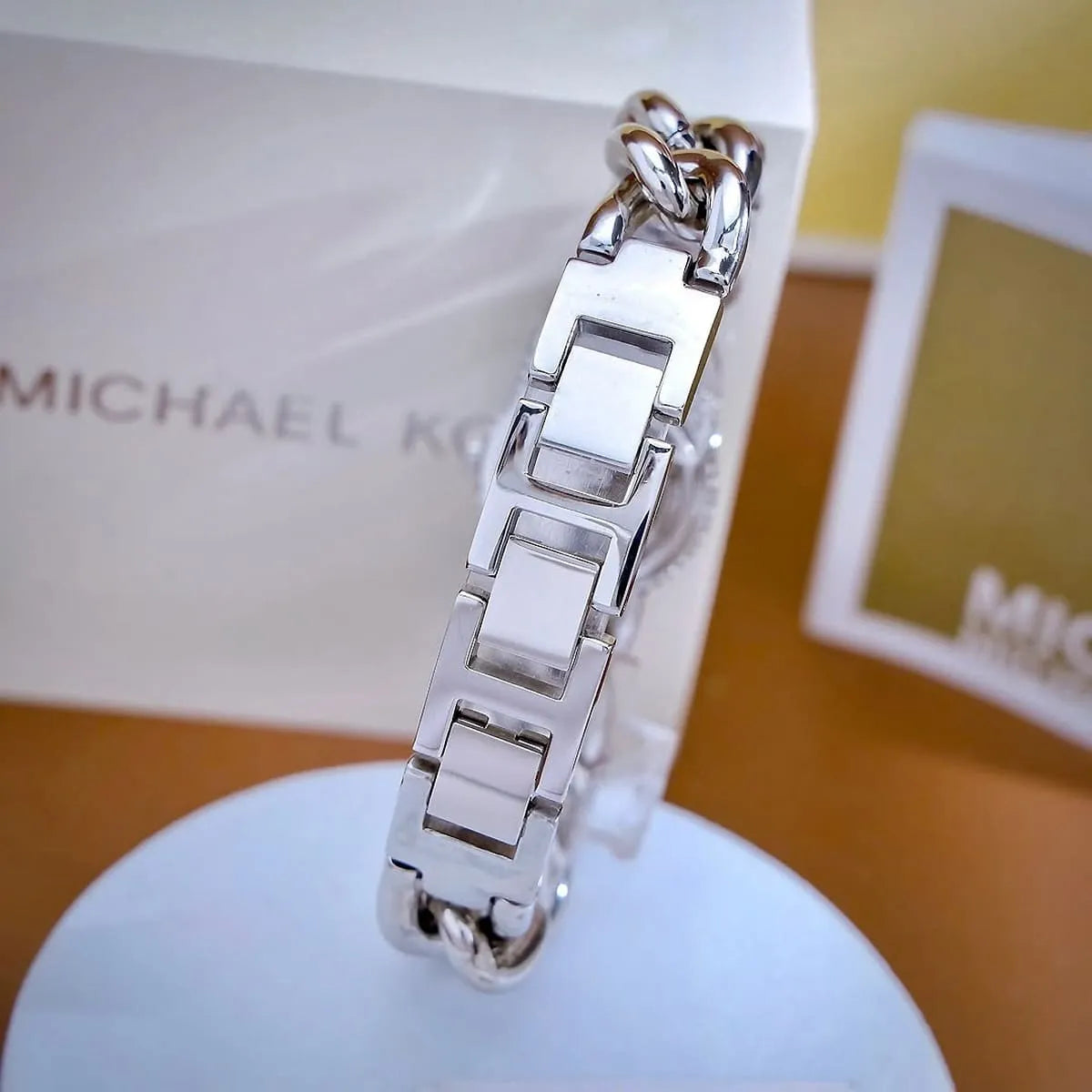 Michael Kors Liliane Silver Ladies Watch - MKO1068