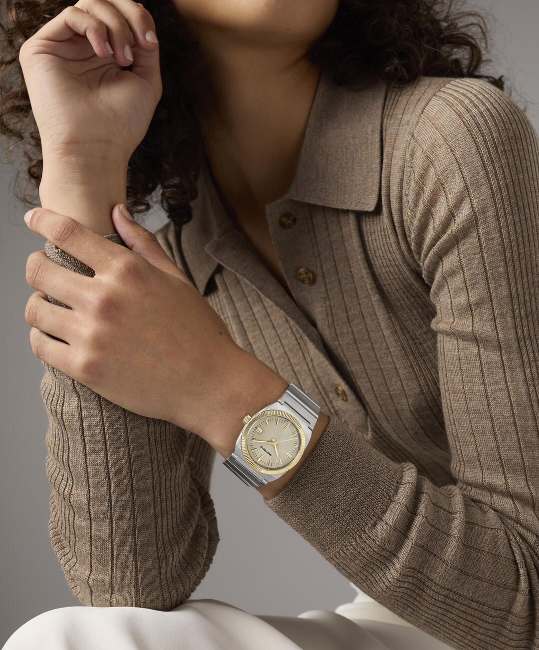 Movado Heritage Ondoplan watch on wrist showcasing design and fit