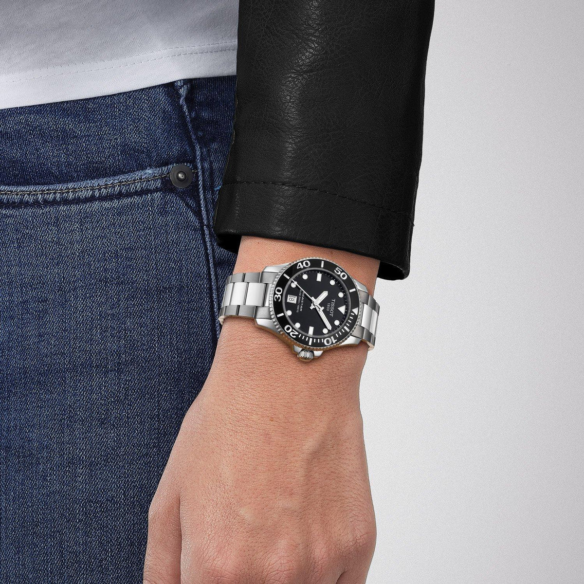 Tissot Seastar 1000 Quartz 36mm Black Dial Steel Unisex Watch - T120.210.11.051.00