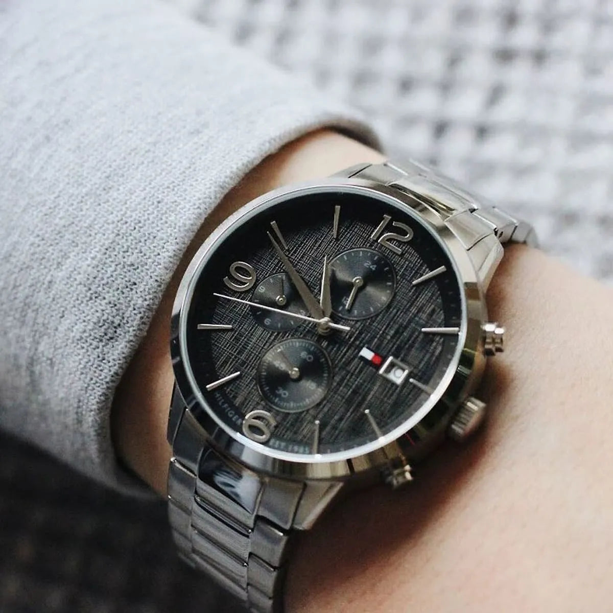 Tommy Hilfiger Quartz Stainless Steel Black Dial 42mm Men's Watch - 1710356