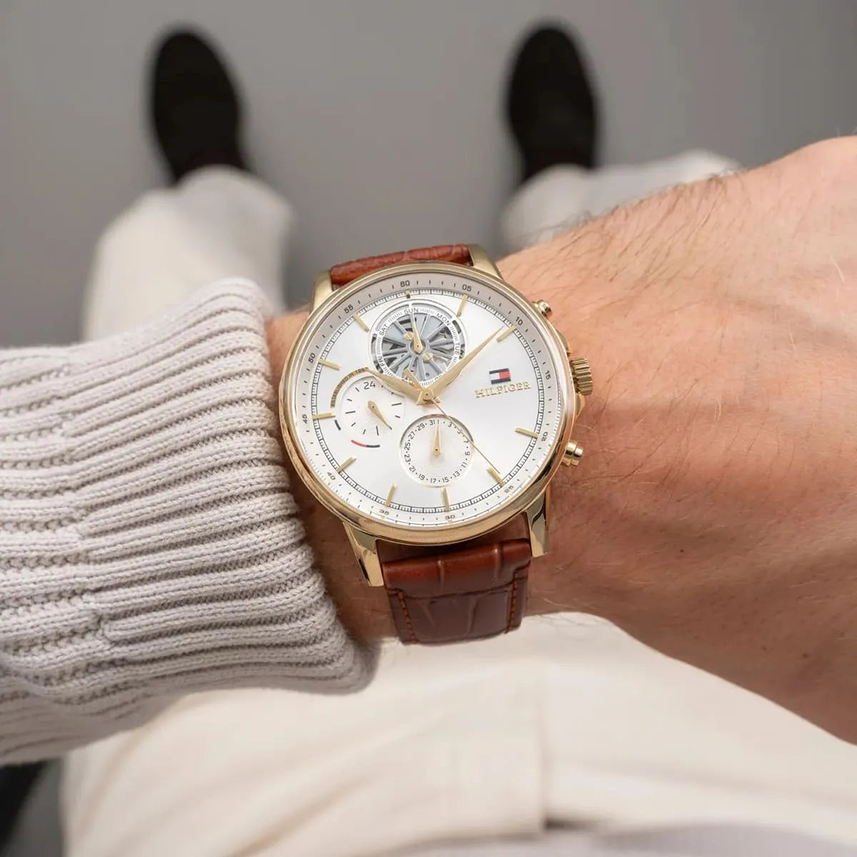 Tommy Hilfiger Brown Leather White Dial Multi-function Men's Watch - 1710606 1710606 - Image 6