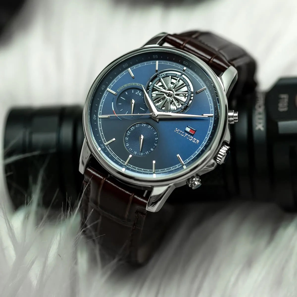 TOMMY HILFIGER STEWART, Multifunction Leather Brown Blue Men's Watch - 1710629