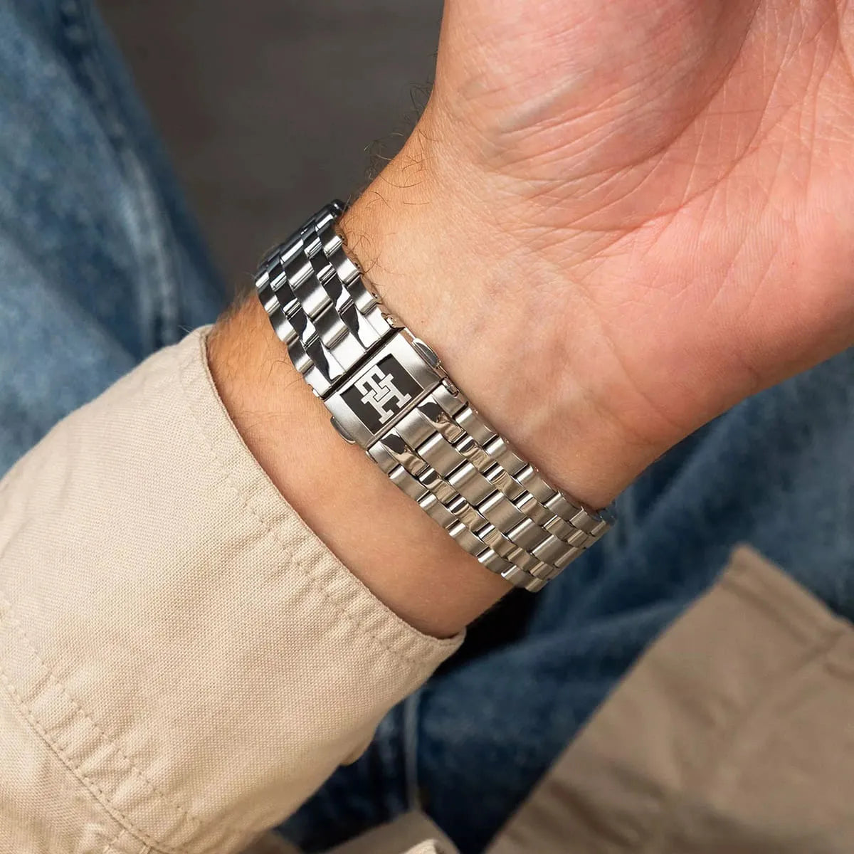 Detailed view of stainless steel link bracelet and case band