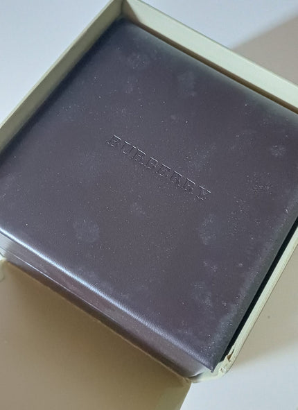 Burberry The City Petite 26mm Case White Dial Rose Gold Stainless Steel Women's Watch BU9204