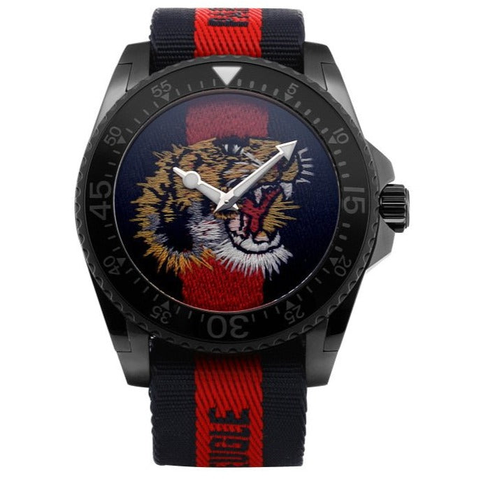 Gucci Dive Blue Red Web Dial Tiger Embroidery Men's Watch YA136215