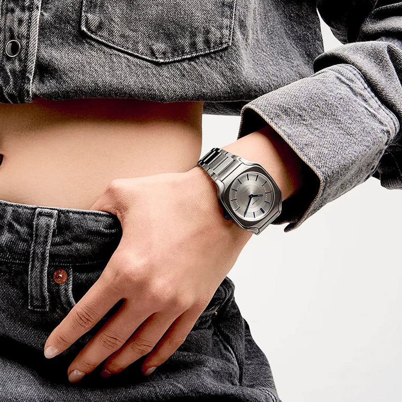 D1 Milano SQBJ01 silver watch on wrist with casual styling