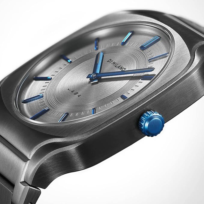 Side view of D1 Milano SQBJ02 with blue crown and sunburst dial detail