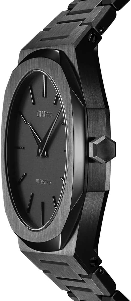 D1 Milano UTBJSH watch side profile with metal bracelet and thin case