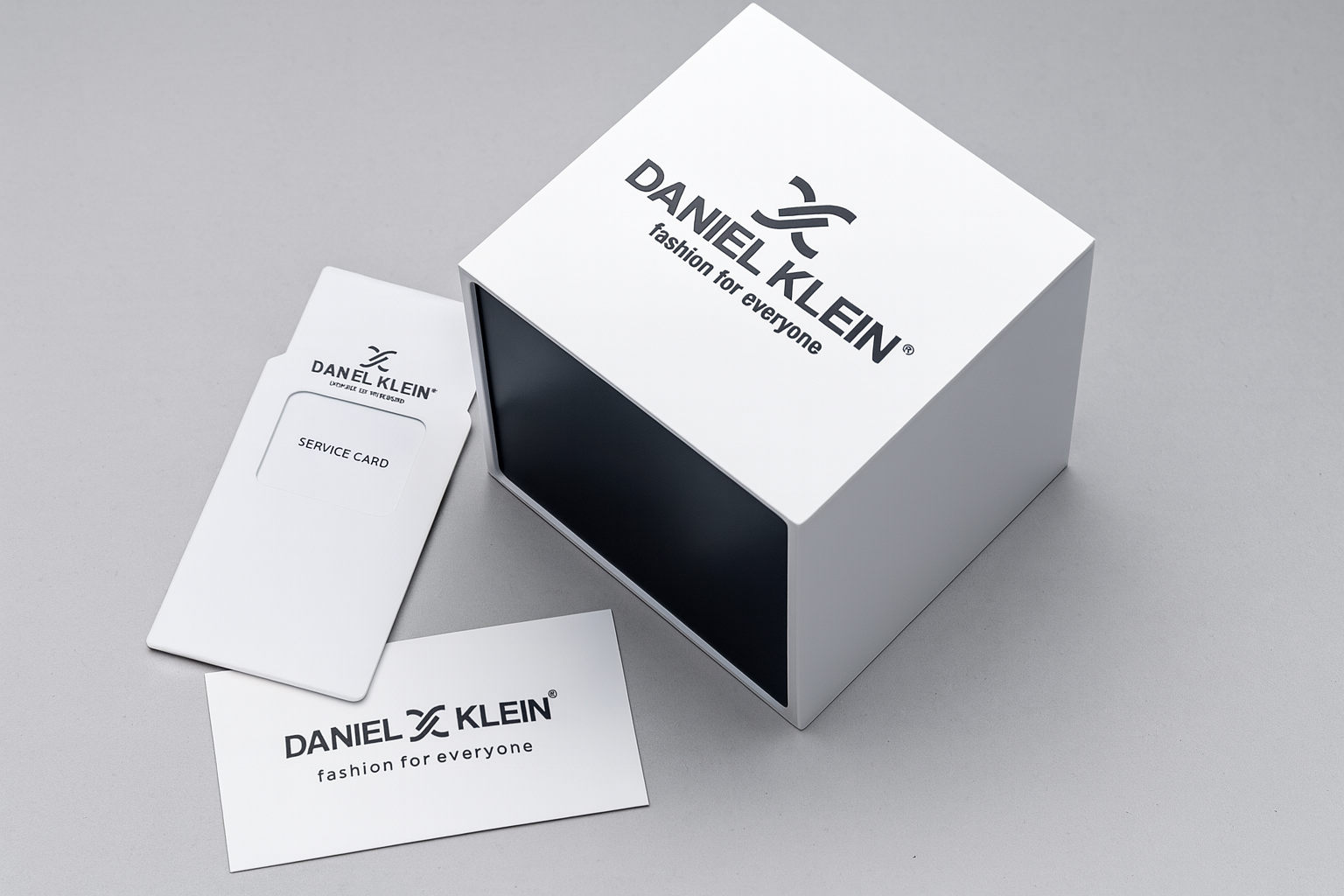 Daniel Klein watch box with service card and branded packaging