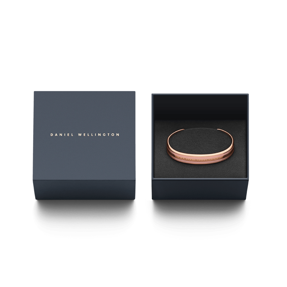 Daniel Wellington Classic bracelet packaging with branded box