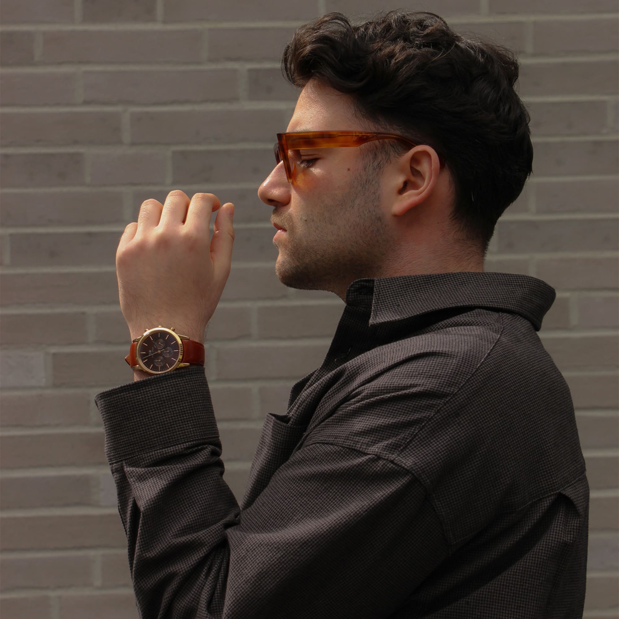 Daniel Wellington Iconic Chronograph St Mawes rose gold watch worn on wrist