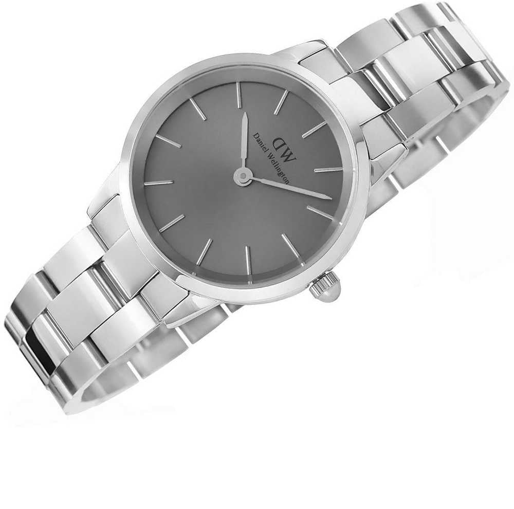 Daniel Wellington Link watch worn on wrist, grey dial with silver metal bracelet