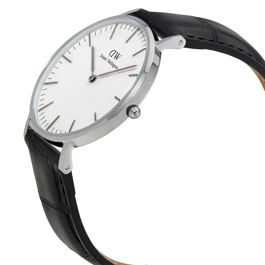 Daniel Wellington Reading watch at angle showing silver case and black quilted leather strap