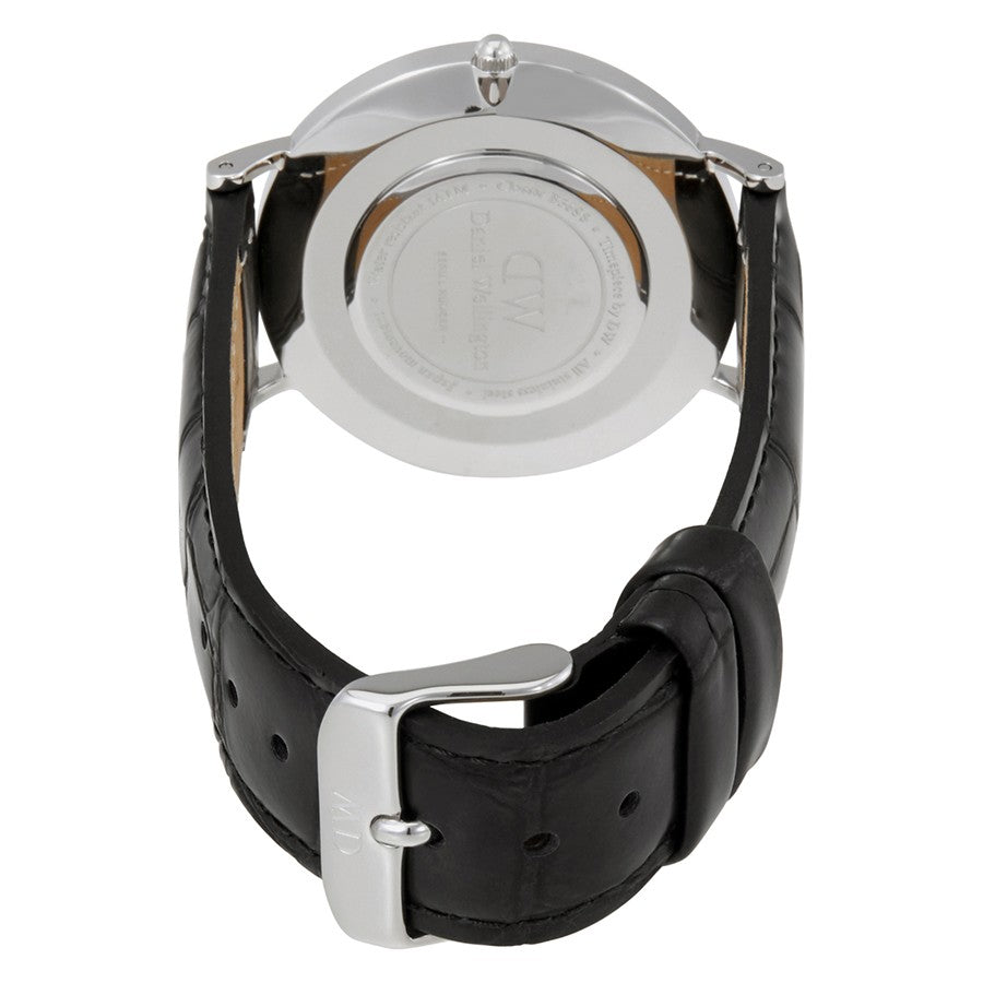 Daniel Wellington Reading watch caseback showing engraved details and black leather strap