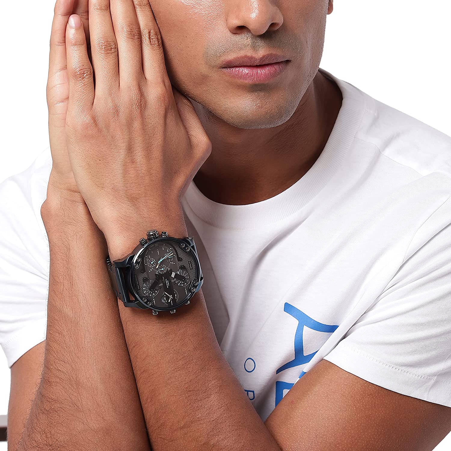 Man wearing Diesel Mr. Daddy 2.0 watch with grey dial and steel bracelet on wrist
