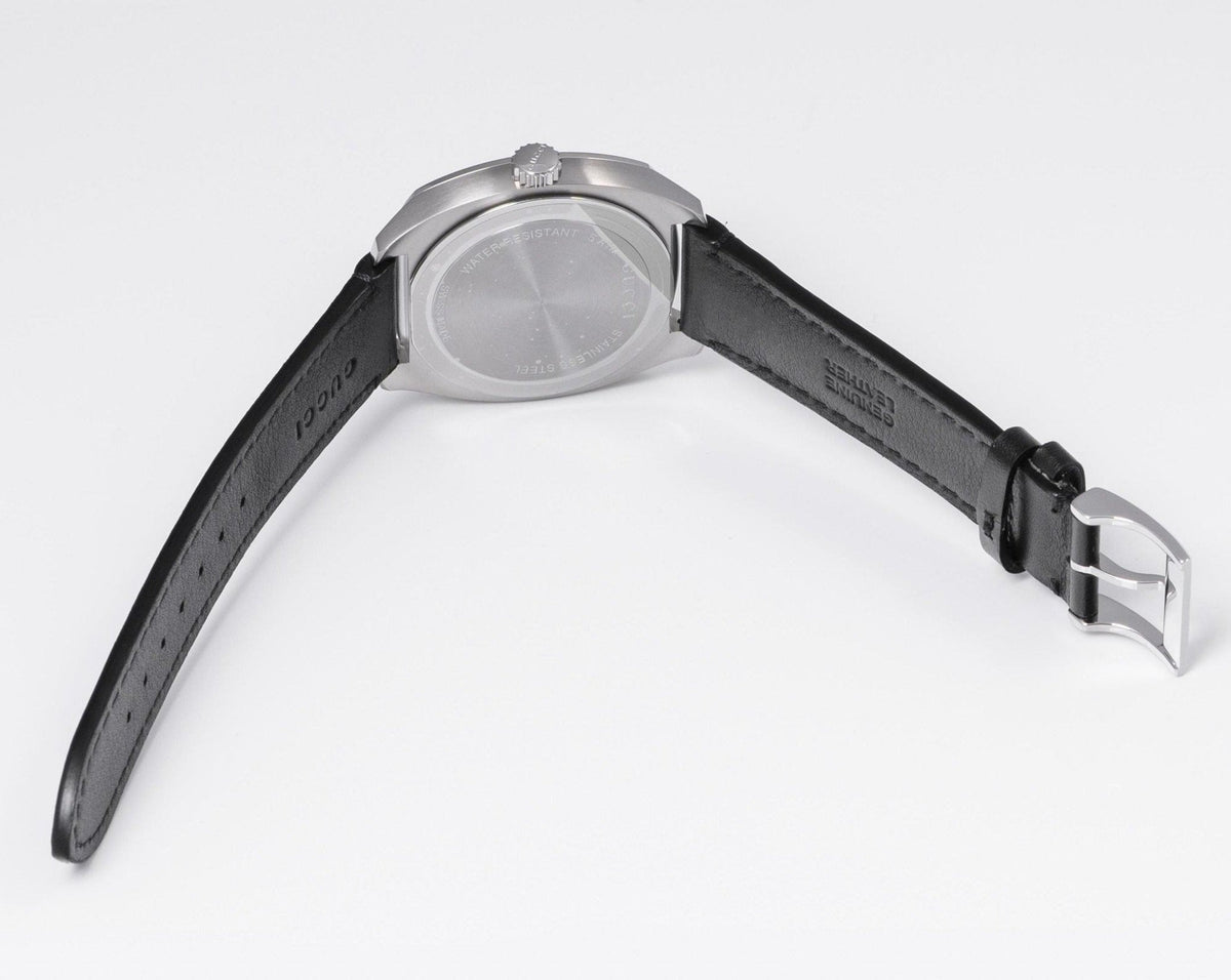 Gucci GG2570 caseback view showing transparent exhibition back