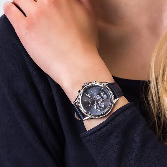 Tommy Hilfiger Ari Quartz Diamonds Blue Dial Blue Leather Strap Watch for Women - 1781979