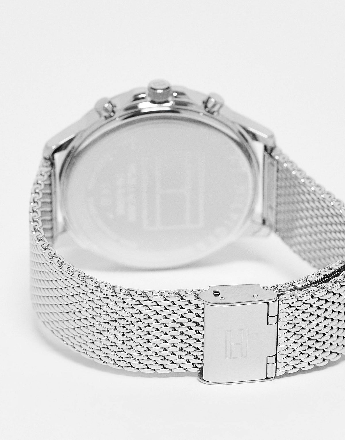 Tommy Hilfiger Ryder watch caseback with silver mesh bracelet and clasp