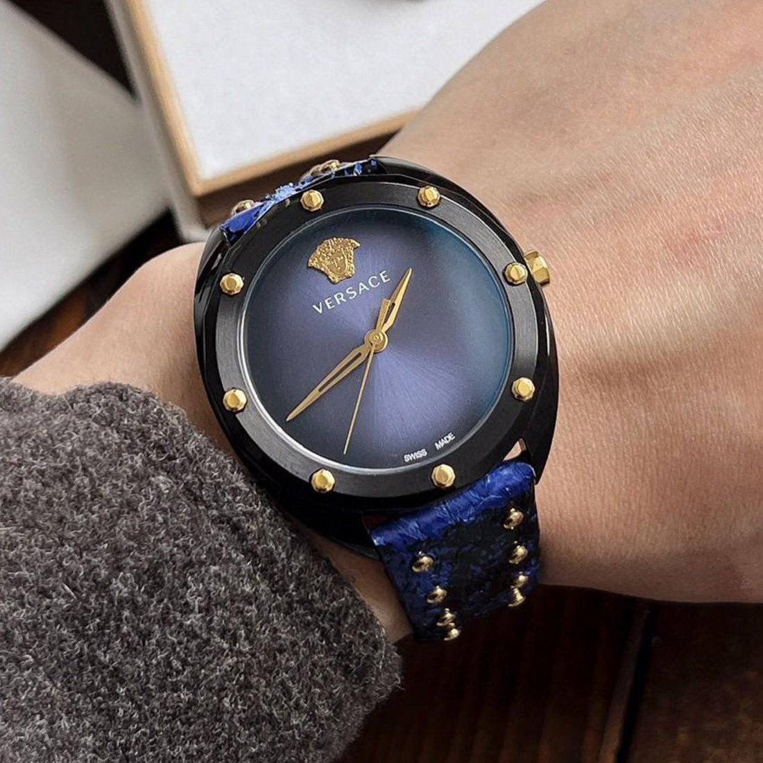 Versace Shadov Quartz Black Dial Ladies Watch VEBM00418
